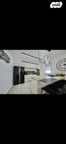 דירה, עין שמש 11, גבעת סביון, גני תקווה