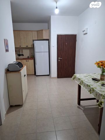 דירה, ירושלים 49, ניצנה, בת ים