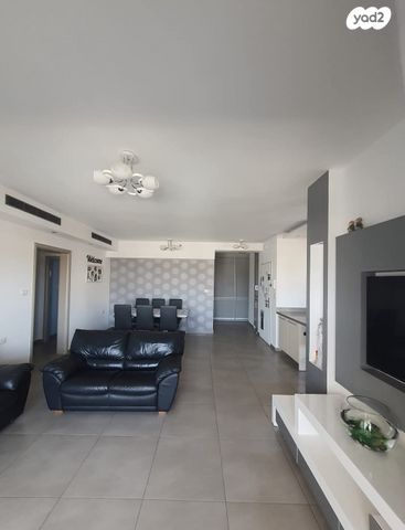 דירה, שלמה אפשטיין 5, הבנים, קרית גת