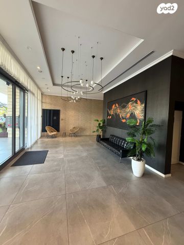 דירה, שייקה אופיר 8, יפה נוף, כפר יונה