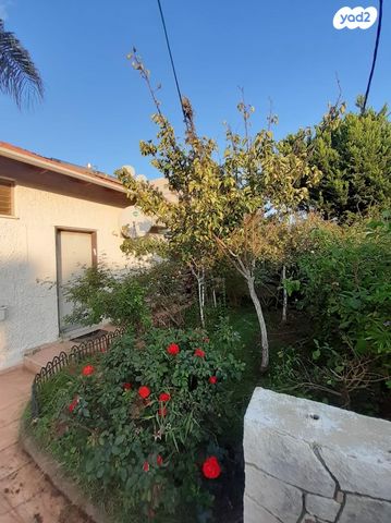 בית פרטי/ קוטג', הנרקיס 7, שלמה, חדרה