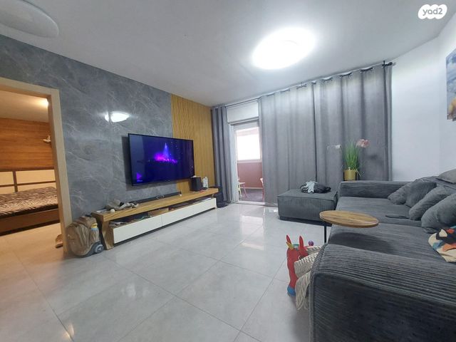 אהרון לובלין 142