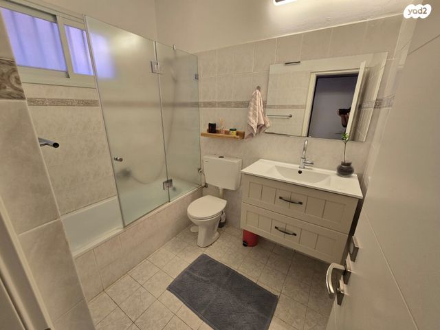 דירה, סמטת היסמין 1, נווה יהושע, ערמונים, רמת גן