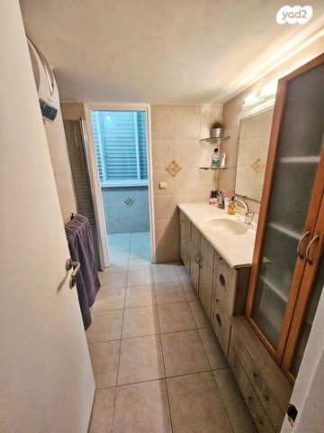 דירה, דרך יד לבנים 176, תל עמל, חיפה