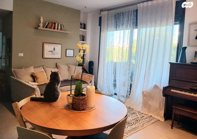 דירה, קהילת לודז' 66, הדר יוסף, תל אביב יפו