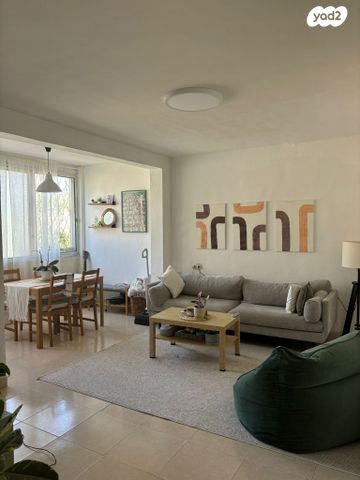 משעול אבן גבירול 11