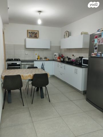 דירה, משה לוי 1, נאות שמיר, רמלה