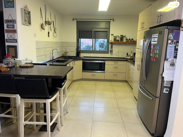 דירת גן, האשחר 3, שאר העיר, חצור הגלילית