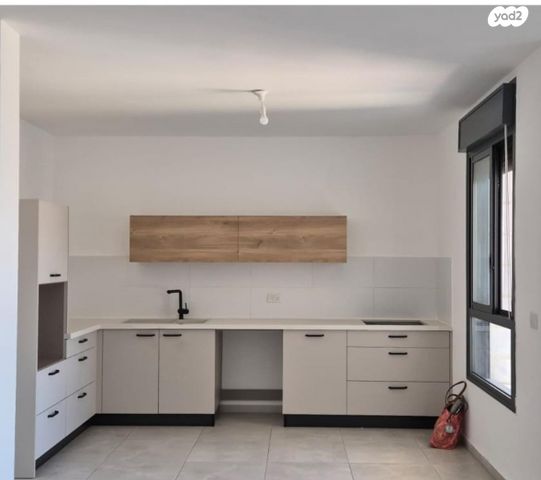 דירה, שמעון פרס 22, מורשת, מודיעין מכבים רעות