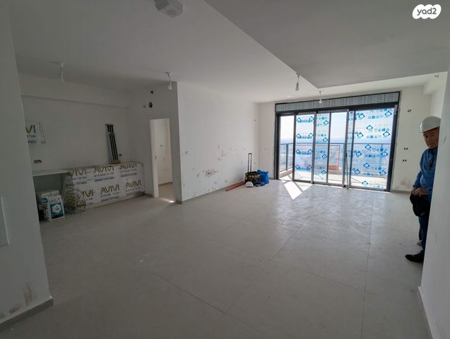 דירה, השבטים 12, דרום מזרח, בת ים