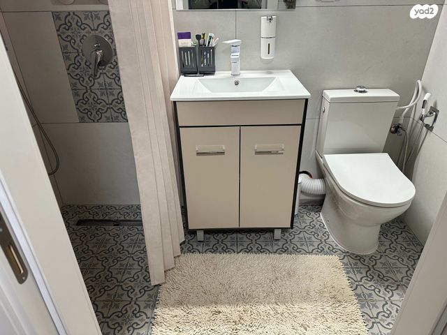 דירה, יהודה הלוי 15, דוד רזיאל, קרית שמונה