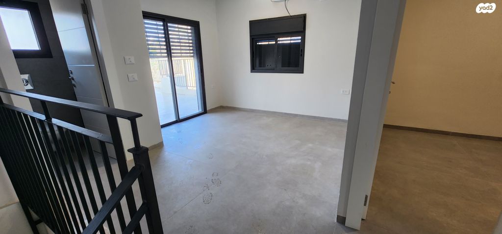 גג/ פנטהאוז, בארי 5, בית וקאנטרי, גיורא יוספטל, גבעת שמואל