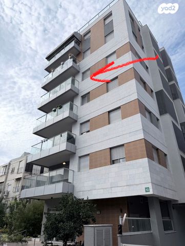 גוש עציון 10