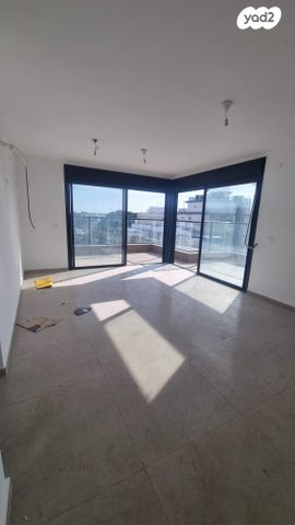 גג/ פנטהאוז, אריה לוין 5, שיפר, פתח תקווה