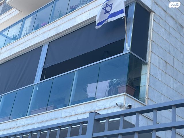 דירה, שלום הגליל 1, אריק שרון, נהריה