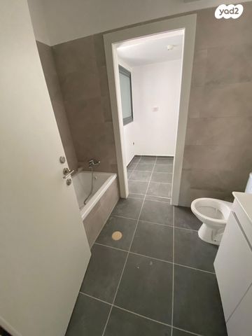 דירה, שדרות דוד המלך 46, אור ים, אור עקיבא