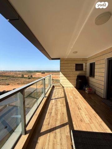 דירה, שייקה אופיר 8, יפה נוף, כפר יונה