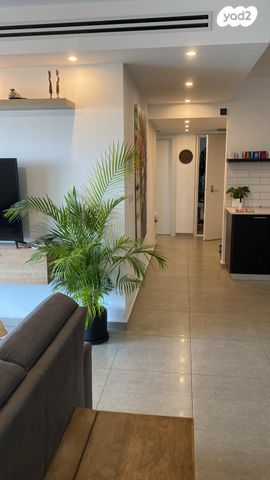 דירה, שדרות דוד המלך 46, אור ים, אור עקיבא