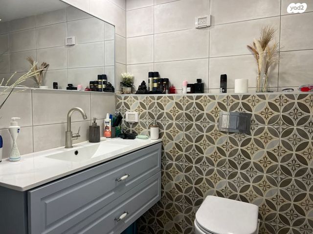 דירה, הכרמל 1, נאות שז"ר, יבנה