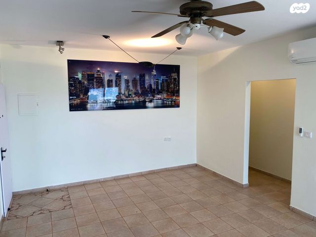 דירה, שדרות ברוך בוארון 6, גבעת אולגה, חדרה