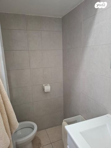 דירה, ירושלים 49, ניצנה, בת ים