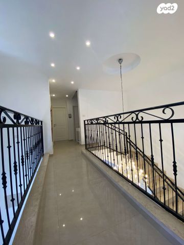 דו משפחתי, נופך 4, הר שמואל, גבעת זאב