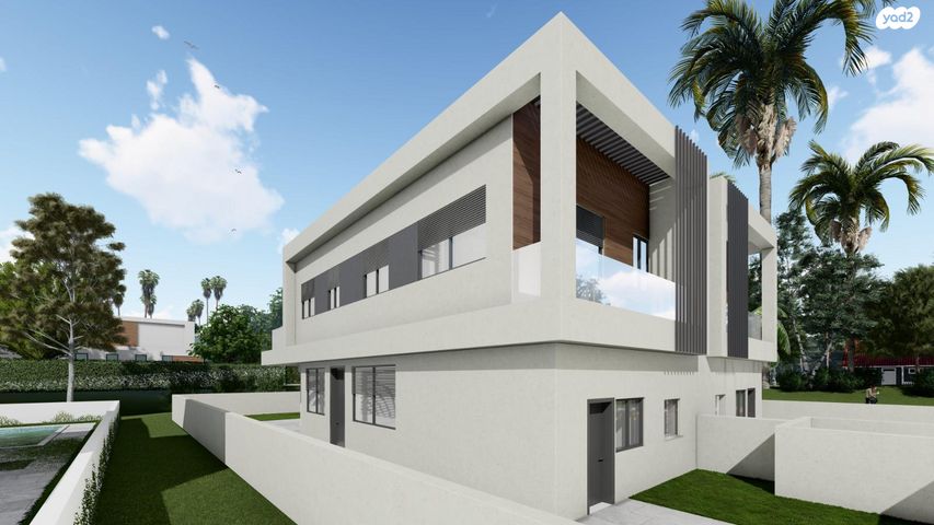 מגרשים, שדרות הגליל 5, בת חפר, בת חפר