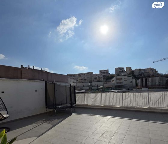 הנביא צפניה 10