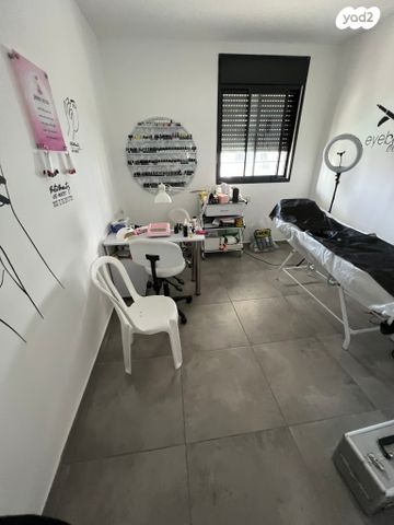 דירה, הרב אבא אבוחצירה 25, שדרות בפארק, שדרות