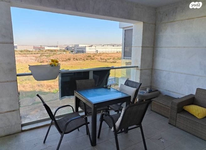 דירה, נחשול 12, נופרים, ראש העין