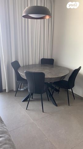 דירה, אסתר המלכה 12, האצטדיון, טבריה