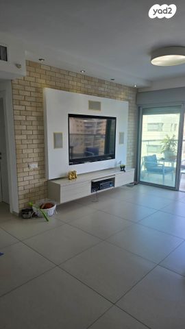 דירה, האימהות 1, סביוני נצר סירני, נס ציונה