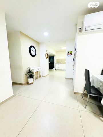 דירת גן, התחייה 5, קרית שרת, רעננה