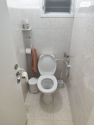 דירה, יצחק שדה 34, שיכון עובדים, טבריה