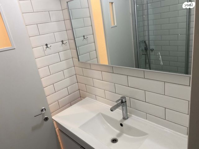 דירה, שדרות ברוך בוארון 6, גבעת אולגה, חדרה