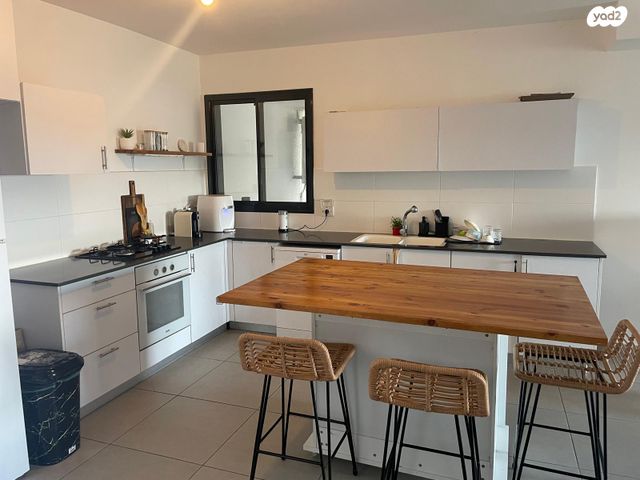 דירה, הרב אבא אבוחצירה 23, שדרות בפארק, שדרות