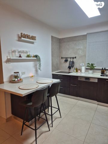 דירה, משה קהירי 21, רמות הרכס, באר שבע