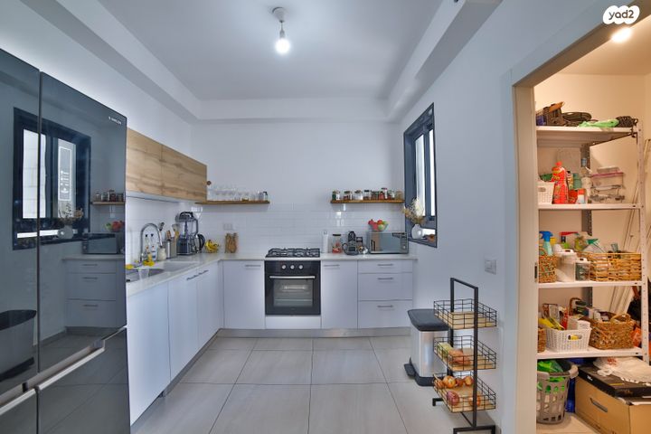 דירה, יצחק נבון 4, נאות אריאל שרון, קרית אונו