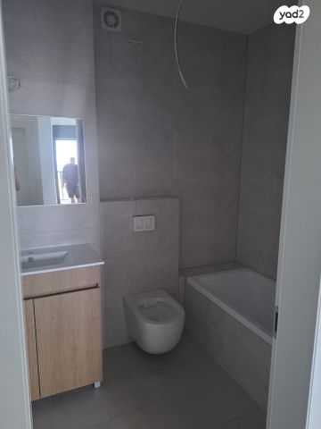 דירה, הגפן 1, כרמי הנדיב, אחוזת רוטנר, קרית מלאכי