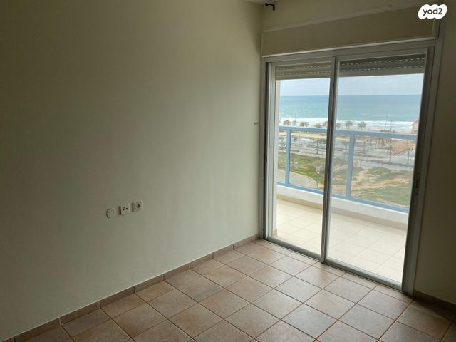 שדרות ברוך בוארון 6