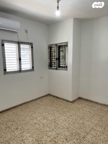 דירה, שבט 28, עזרא, הארגזים, תל אביב יפו