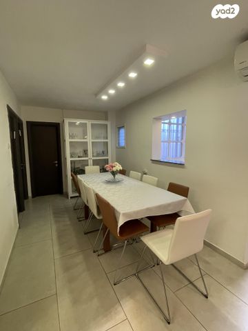 דירה, בורוכוב 2, רמת ורבר, פתח תקווה