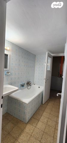 דירה, דרך אלנבי 109, קרית אליעזר, חיפה