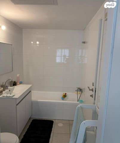 דירה, הבה"דים 8, נרקיסים, ראשון לציון