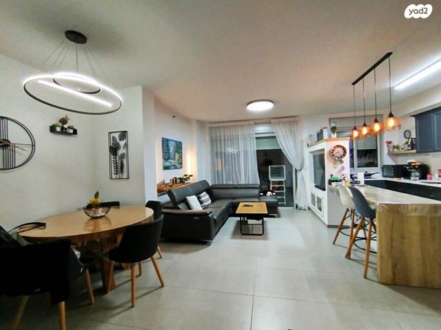 דירה, דודו דותן 5, הרקפות, ראשון לציון