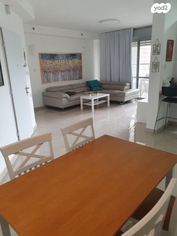 דירה, דרך המשחררים 16, שכונה ב', באר שבע