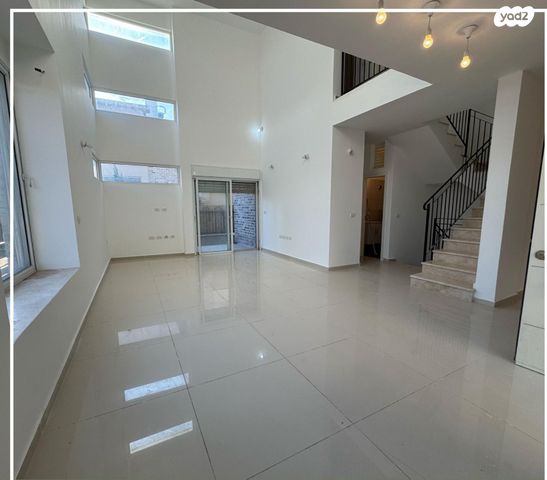 בית פרטי/ קוטג', הדקל 22, שכונה 14, תל מונד