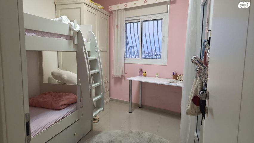 דירה, ד"ר יוחנן בדר 4, מרום נווה, רמת יצחק, רמת גן