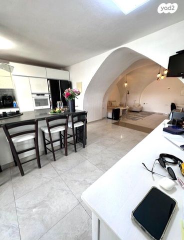 קדושי סטרומה 36