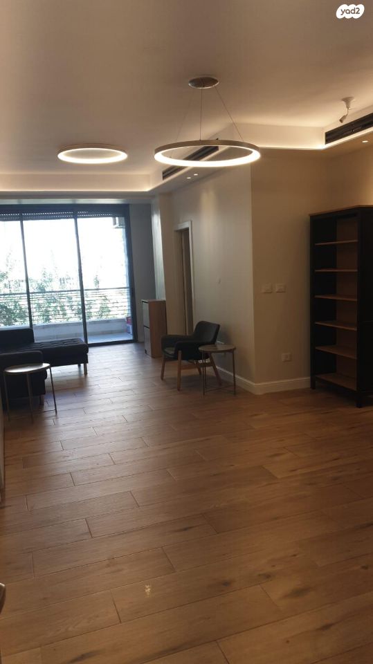 כ"ט בנובמבר 33